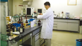 Photo of Chemical laboratory in the Toshima Incineration  Plant